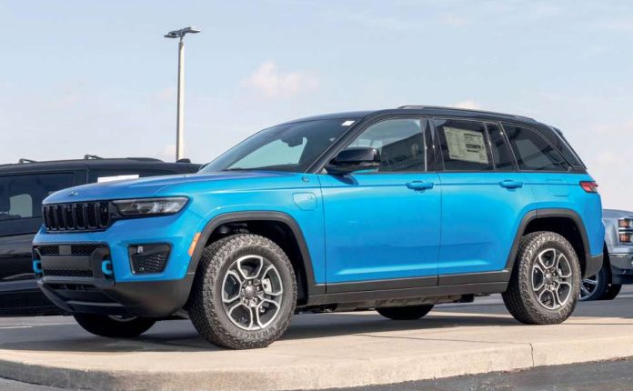 Stellantis sees historic share slump on $27B bill for EV pullback